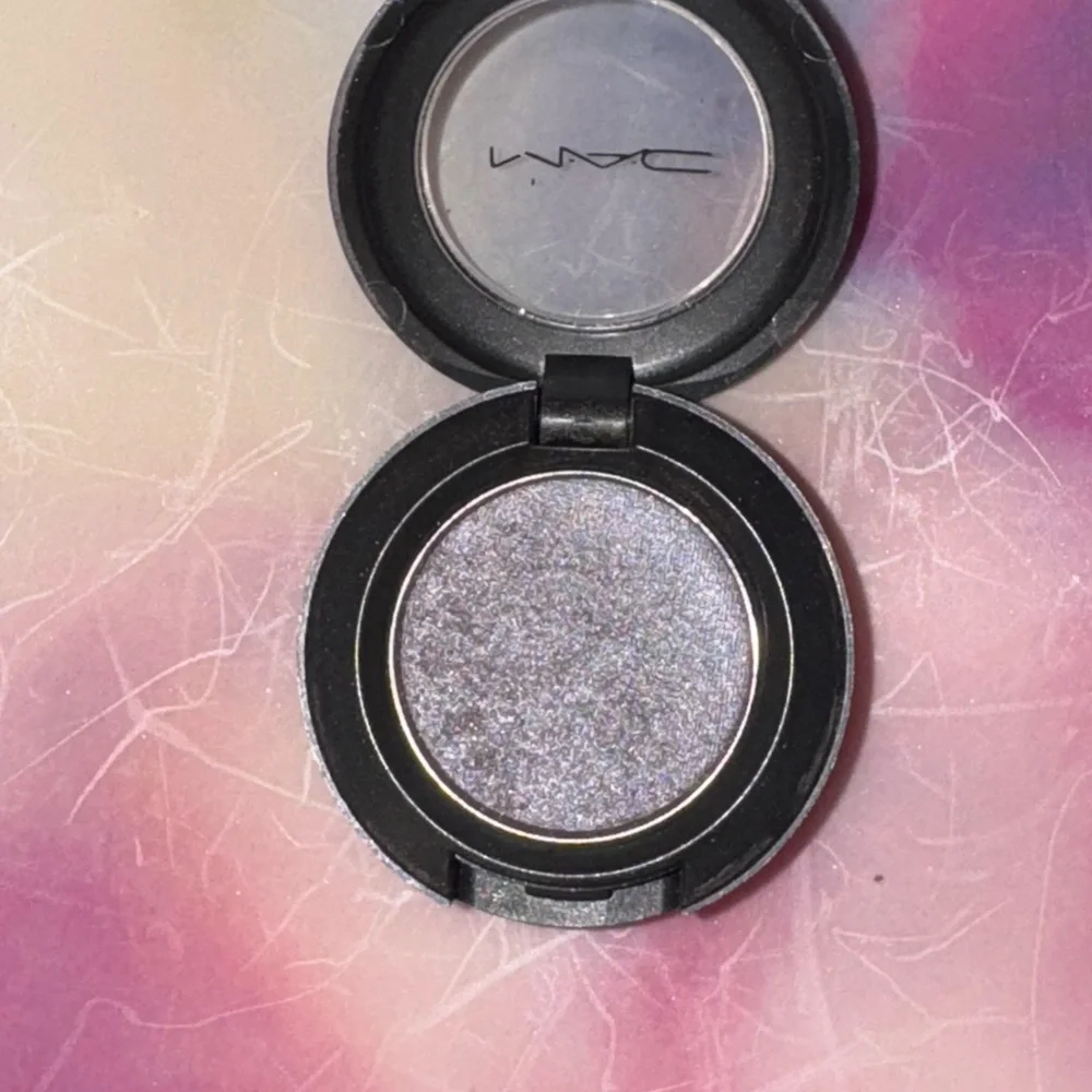 MAC Moth Brown~Limited Edition